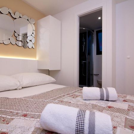 Tomica Apartments With Pool Biograd Na Moru Luaran gambar