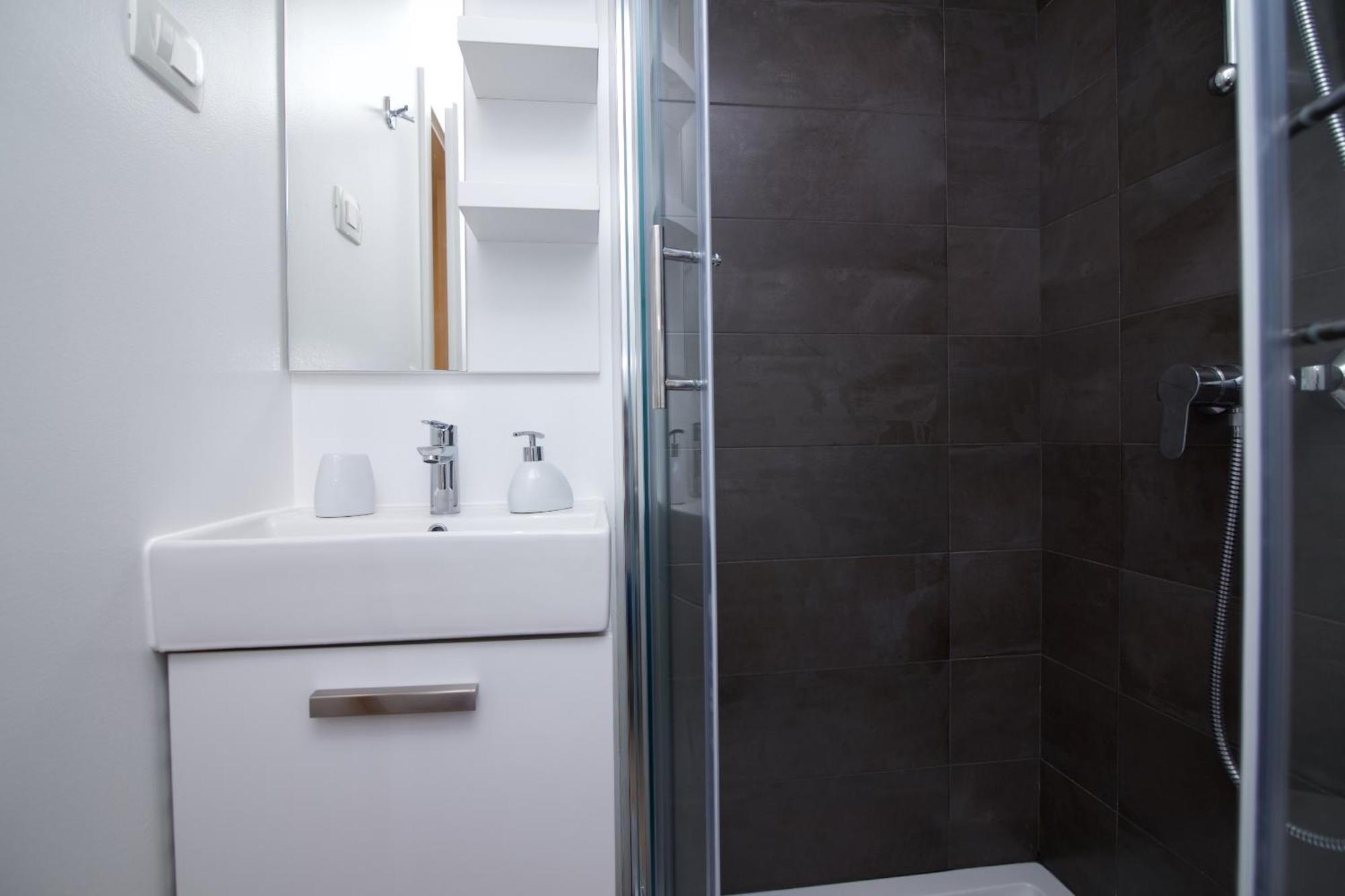 Tomica Apartments With Pool Biograd Na Moru Luaran gambar