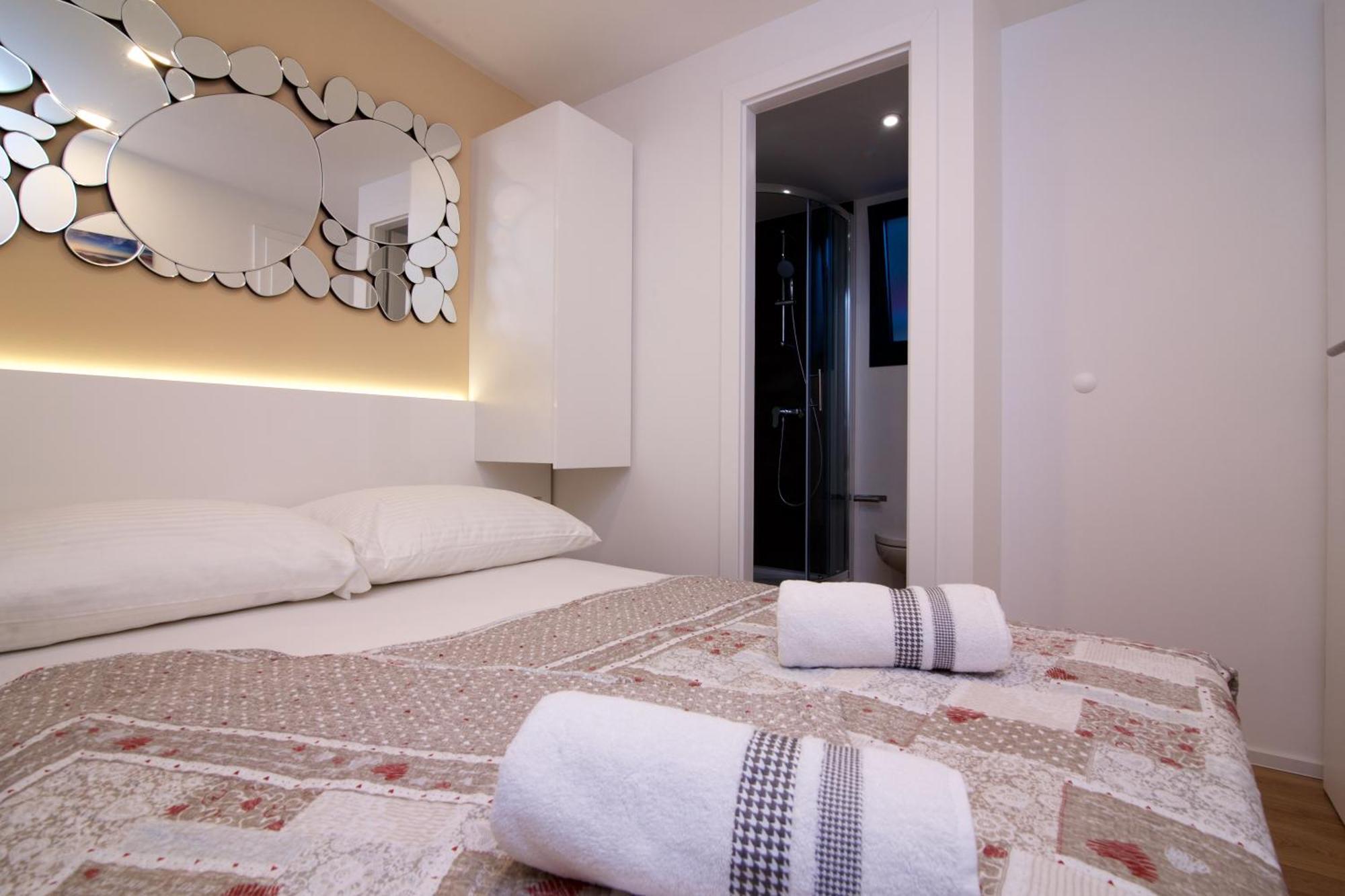 Tomica Apartments With Pool Biograd Na Moru Luaran gambar