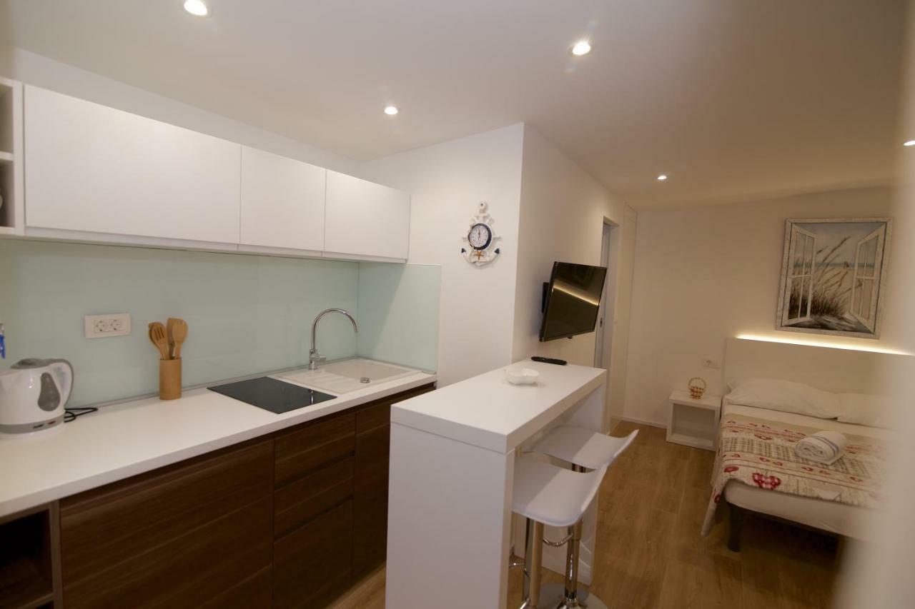 Tomica Apartments With Pool Biograd Na Moru Luaran gambar