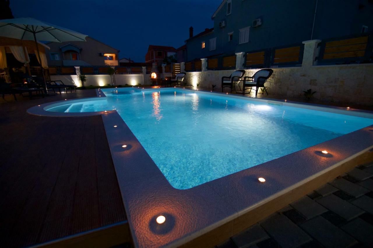 Tomica Apartments With Pool Biograd Na Moru Luaran gambar